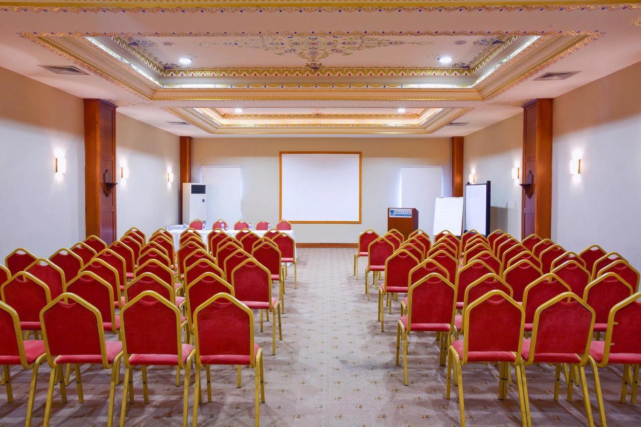The Green Park Kartepe Exterior photo